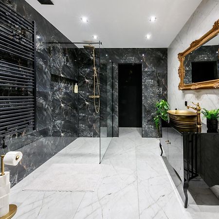 Apartament Tuz Przy Wawelu كراكوفيا المظهر الخارجي الصورة