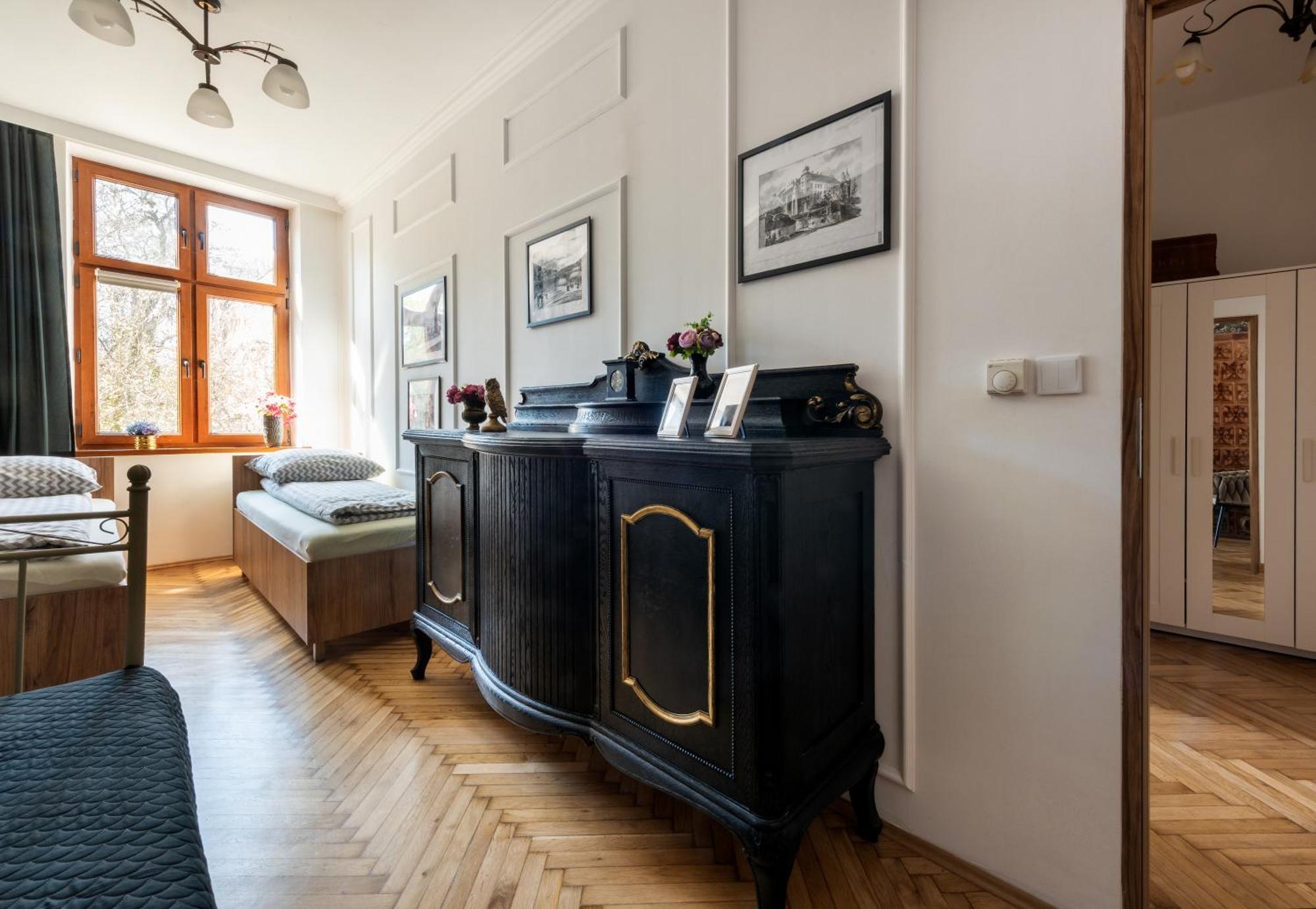 Apartament Tuz Przy Wawelu كراكوفيا المظهر الخارجي الصورة